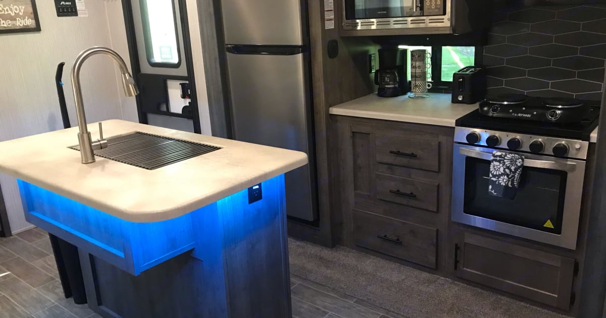 2020 Puma PT12SS Travel trailer Rental in Clyde, TX Outdoorsy