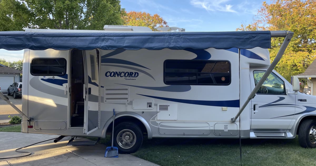 2004 Concord Coachmen Class B Rental in Livermore, CA Outdoorsy
