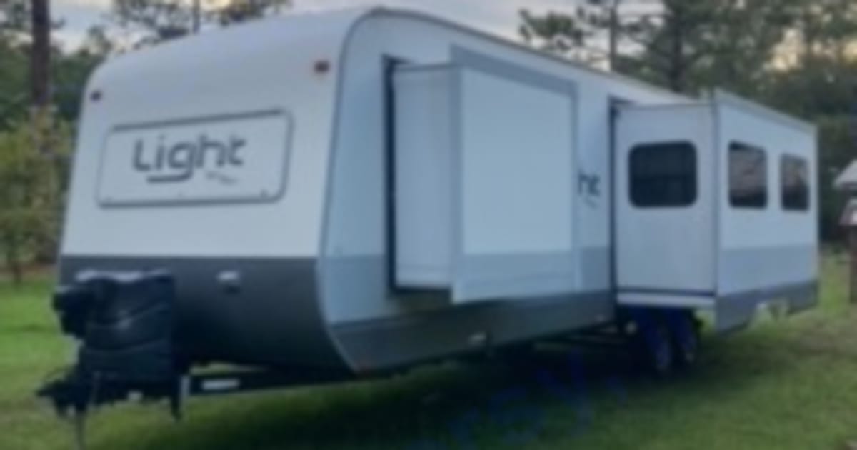 2013 Open Range Light Travel trailer Rental in Callahan, FL Outdoorsy