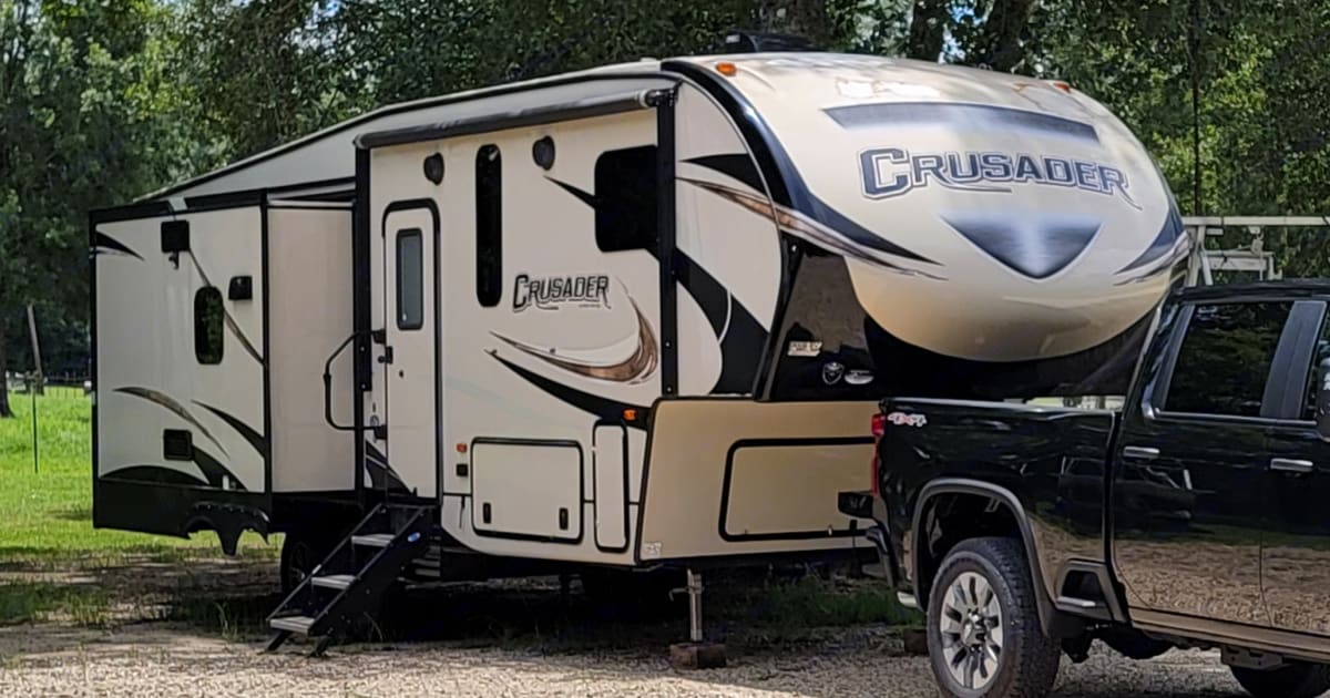 2017 Prime Time Crusader Fifth-wheel Rental in Independence, LA | Outdoorsy