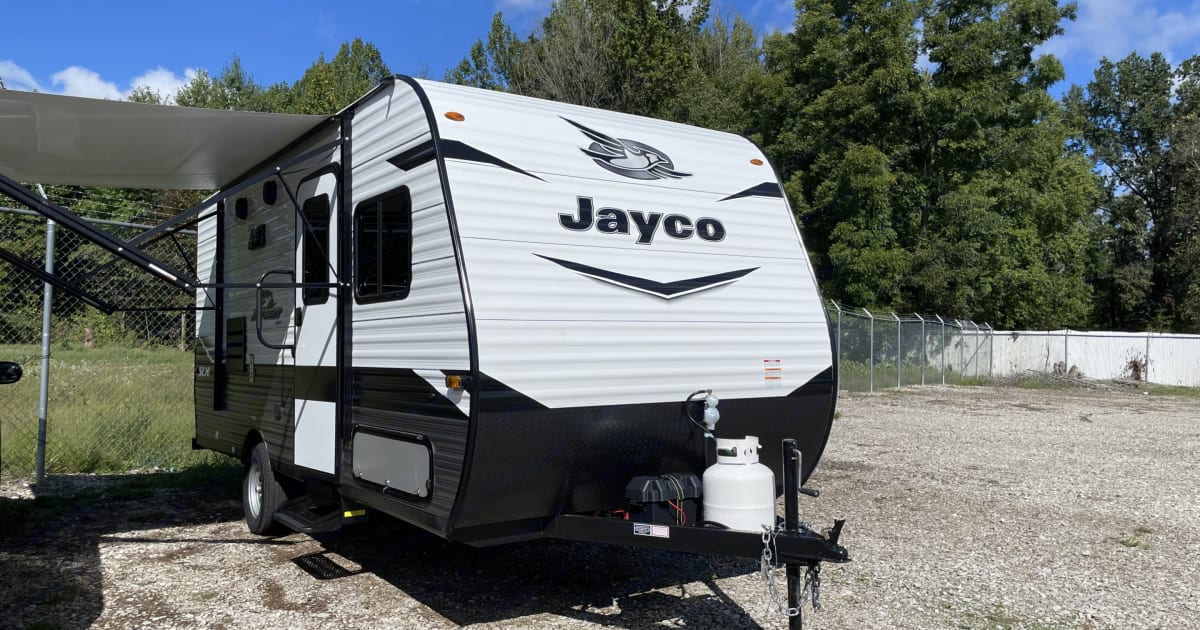 2022 Jayco Jay Flight Travel trailer Rental in Seymour, IN Outdoorsy