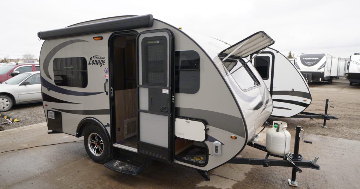 2024 Prolite RV Lounge Travel trailer Rental in Listowel, ON Outdoorsy