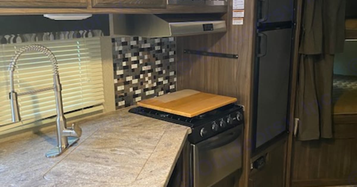 2019 Coachmen Other Travel trailer Rental in Campobello, SC Outdoorsy