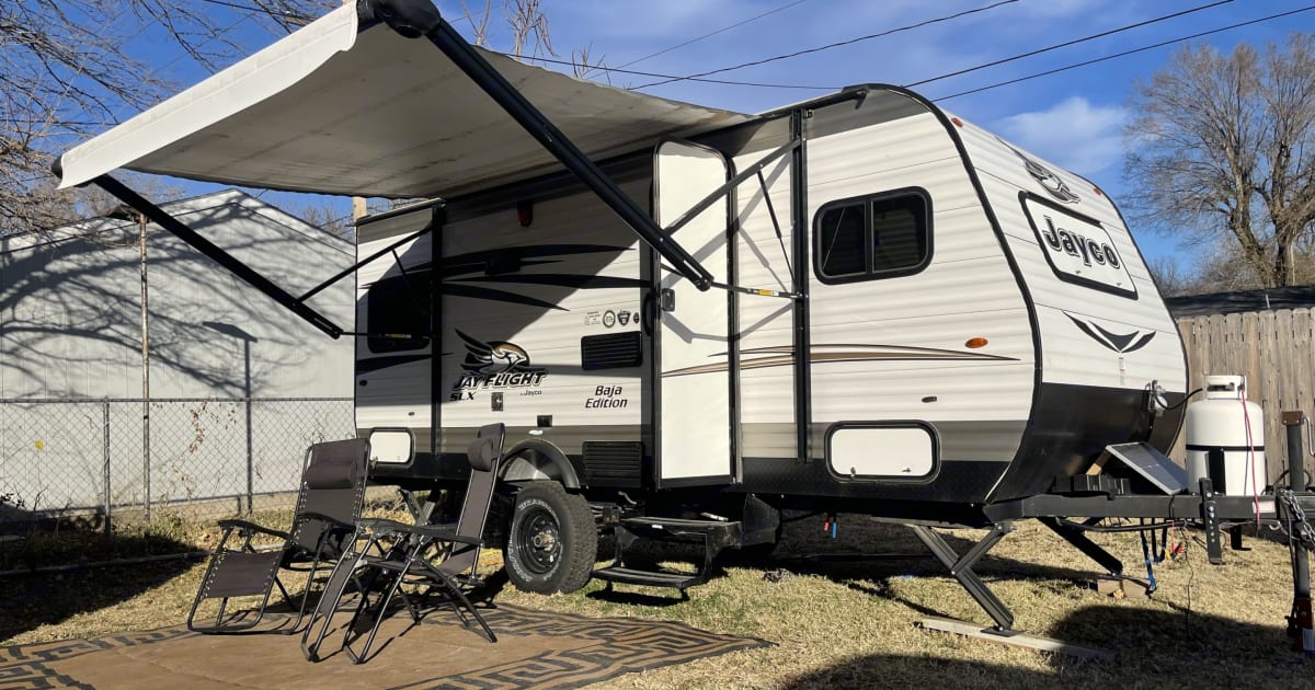 2017 Jayco Jay Flight SLX Travel trailer Rental in Yuma, AZ Outdoorsy