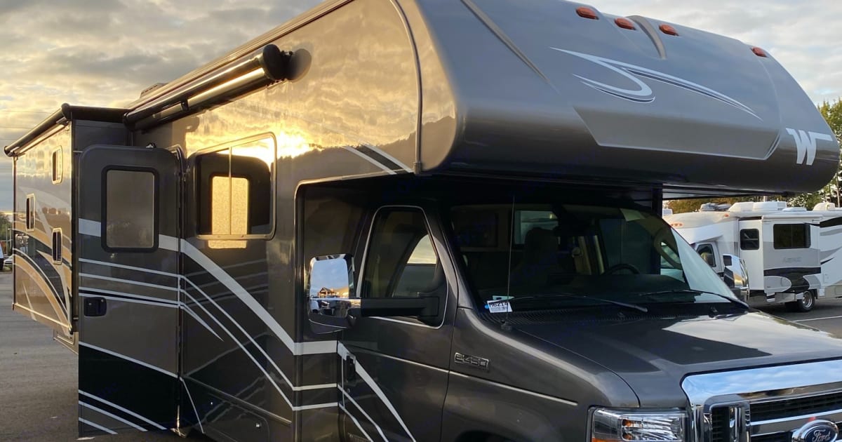 2021 Winnebago Minnie Winnie Class C Rental in Snohomish, WA Outdoorsy