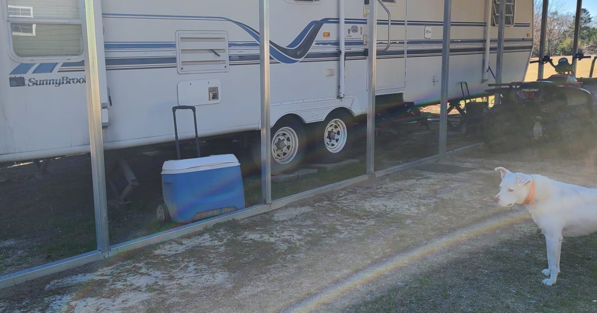 2001 Sunnybrook Sunnybrook Trailer Travel trailer Rental in Portal, GA