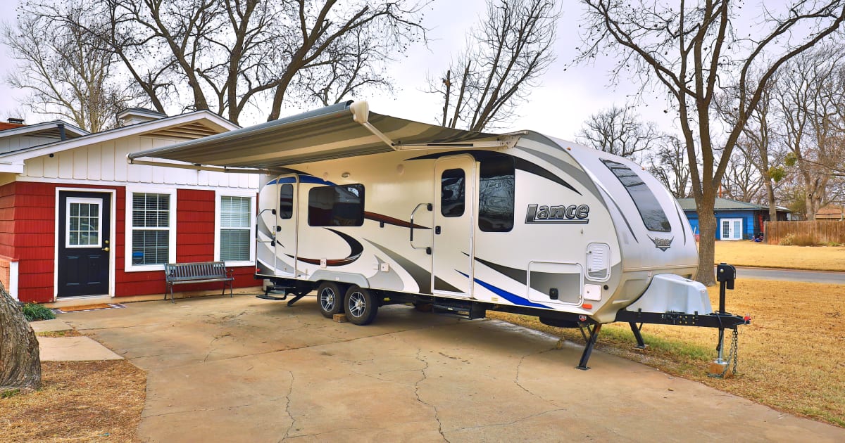 2018 Lance Manufacturing Lance Manufacturing Trailer Travel trailer