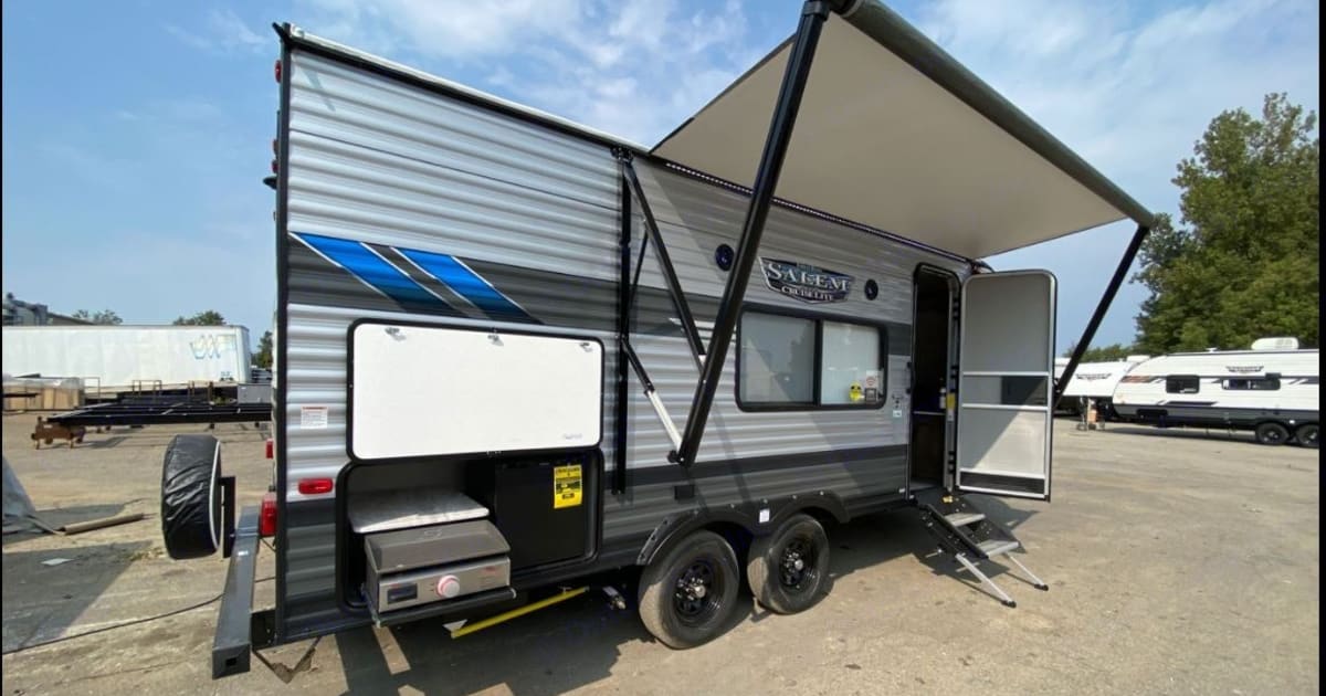 2022 Forest River Salem Cruise Lite Travel trailer Rental in Newmarket