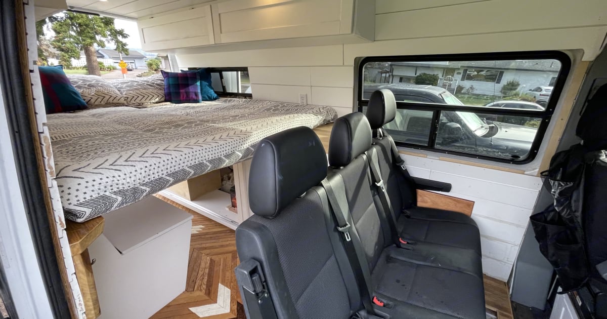 2005 Dodge Sprinter Camper van Rental in Austin, TX Outdoorsy