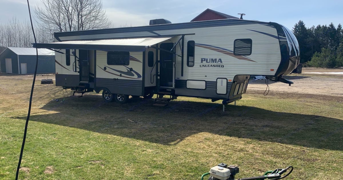 2018 Palomino Puma Unleashed Fifthwheel Rental in Gaylord, MI Outdoorsy