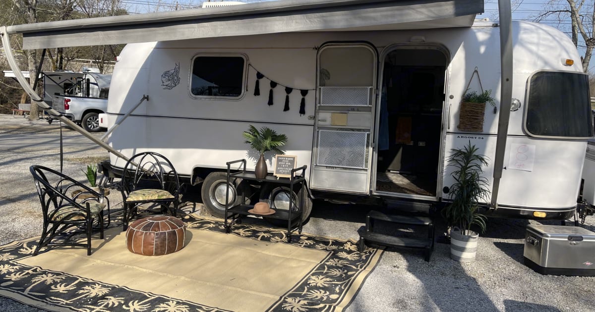 1975 Airstream Argosy Travel trailer Rental in Wurtland, KY Outdoorsy