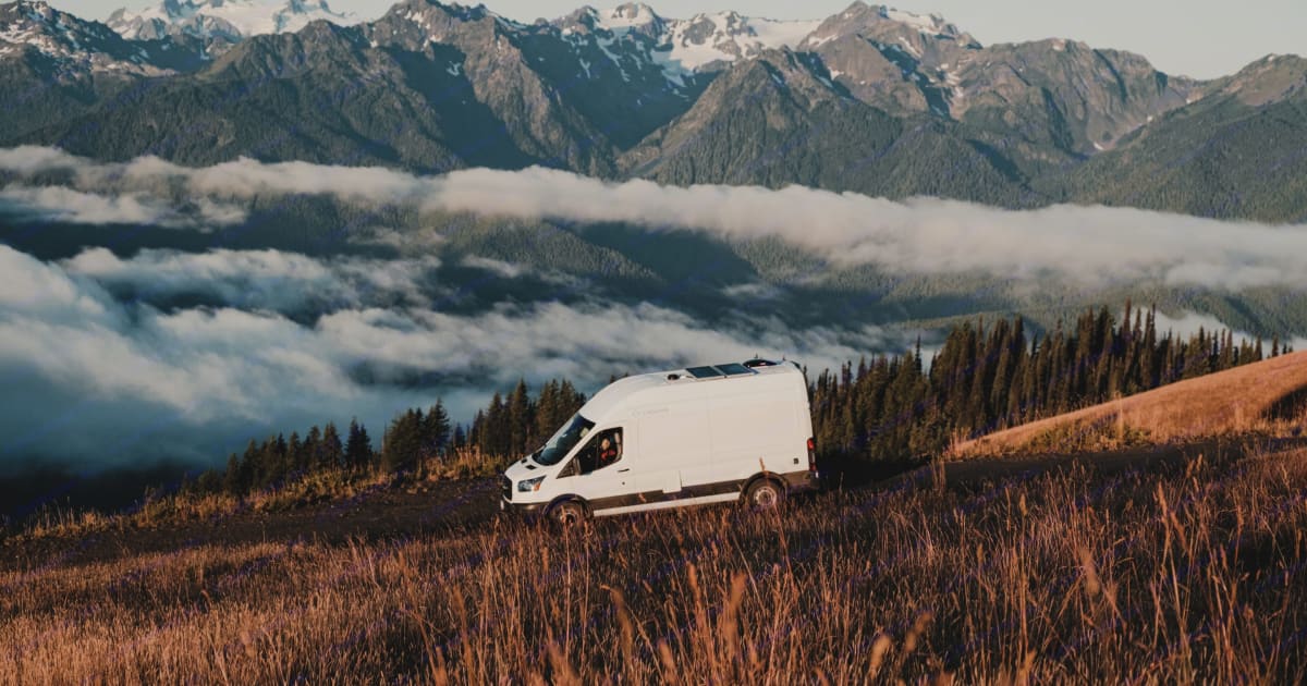 2021 Ford Transit 250 Camper van Rental in Minneapolis, MN Outdoorsy