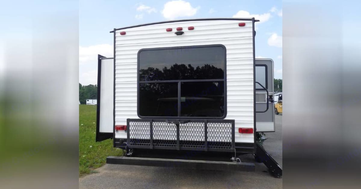 2021 Heartland Pioneer Travel trailer Rental in Lake Wylie, SC Outdoorsy