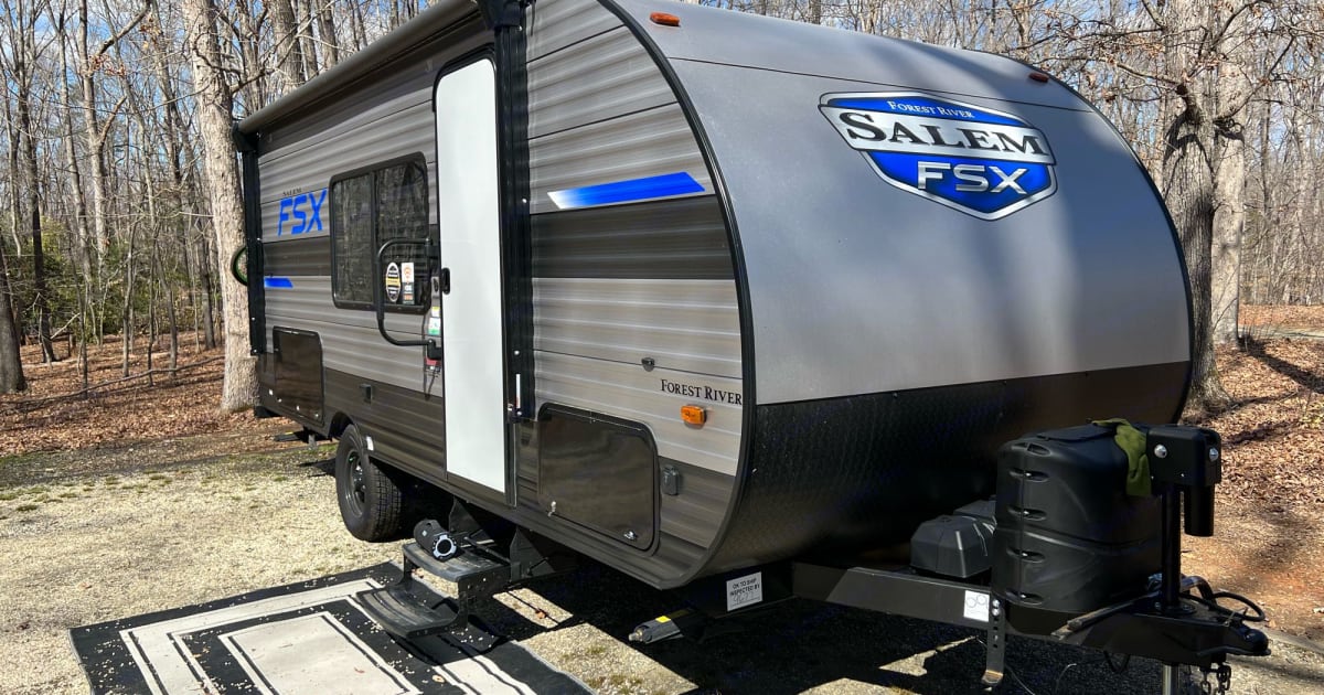 2021 Forest River Salem FSX Travel trailer Rental in North Chesterfield