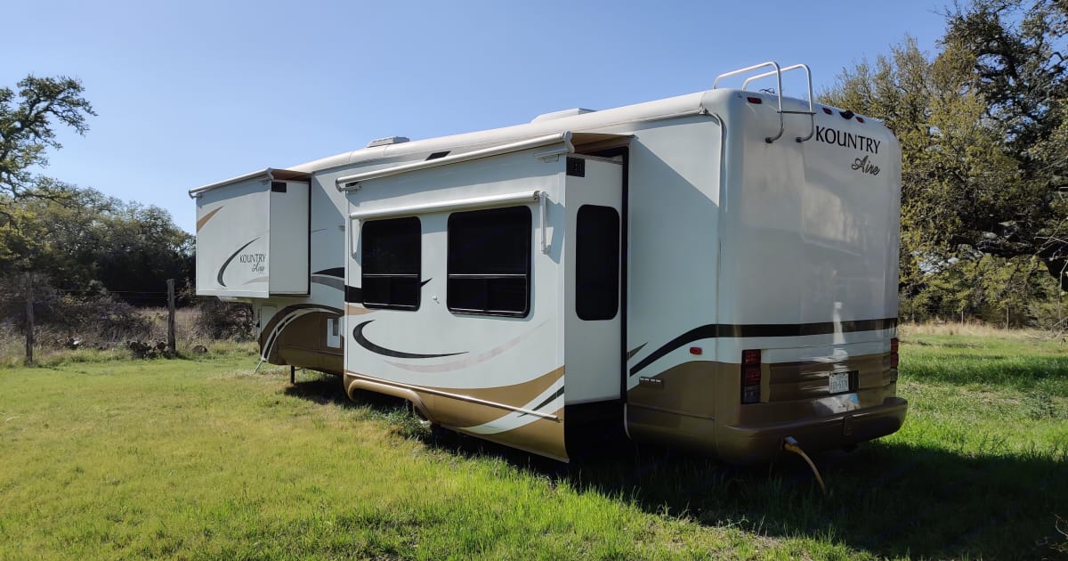 2007 Kountry Aire Kountry Aire Fifth Wheel Fifthwheel Rental in