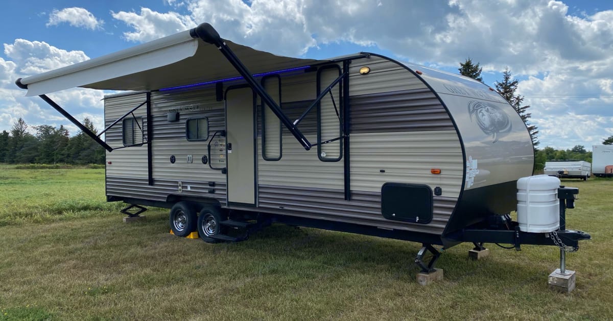 2017 Forest River Cherokee Grey Wolf Travel trailer Rental in Beeton