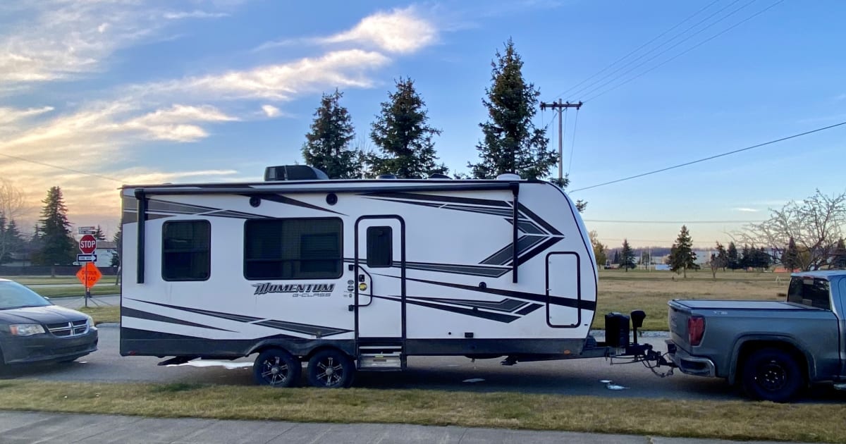 2021 Grand Design Momentum Caravane rigide à double essieux Rental in