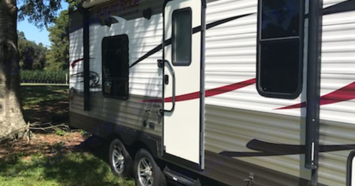 2015 Starcraft Autumn Ridge Travel trailer Rental in Thomasville, GA