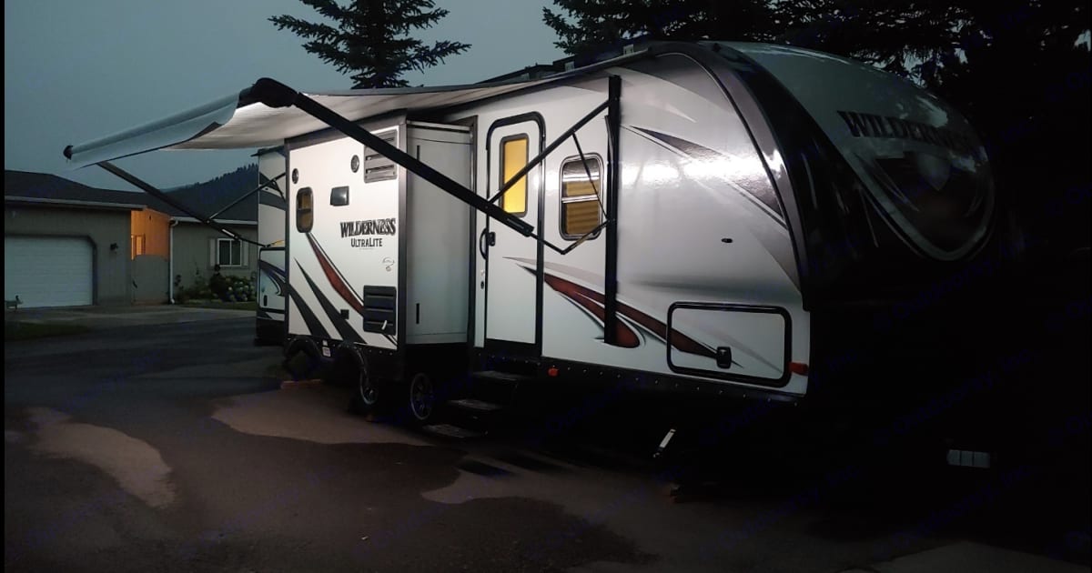 travel trailer rental kalispell mt