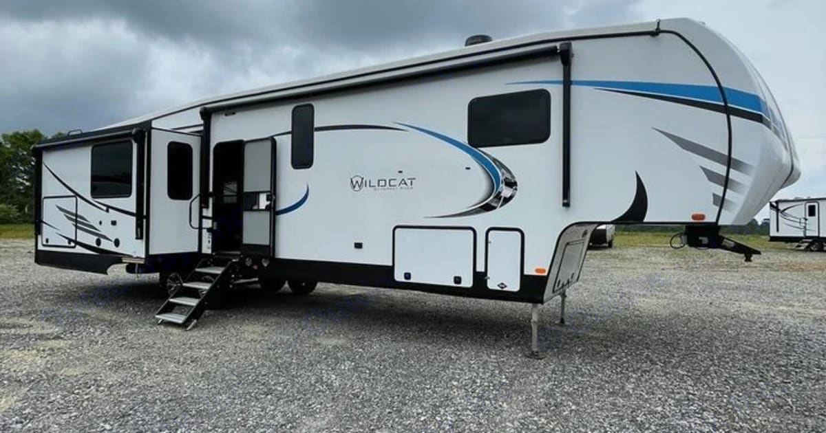 2021 Forest River Wildcat Fifthwheel Rental in Wills Point, TX Outdoorsy