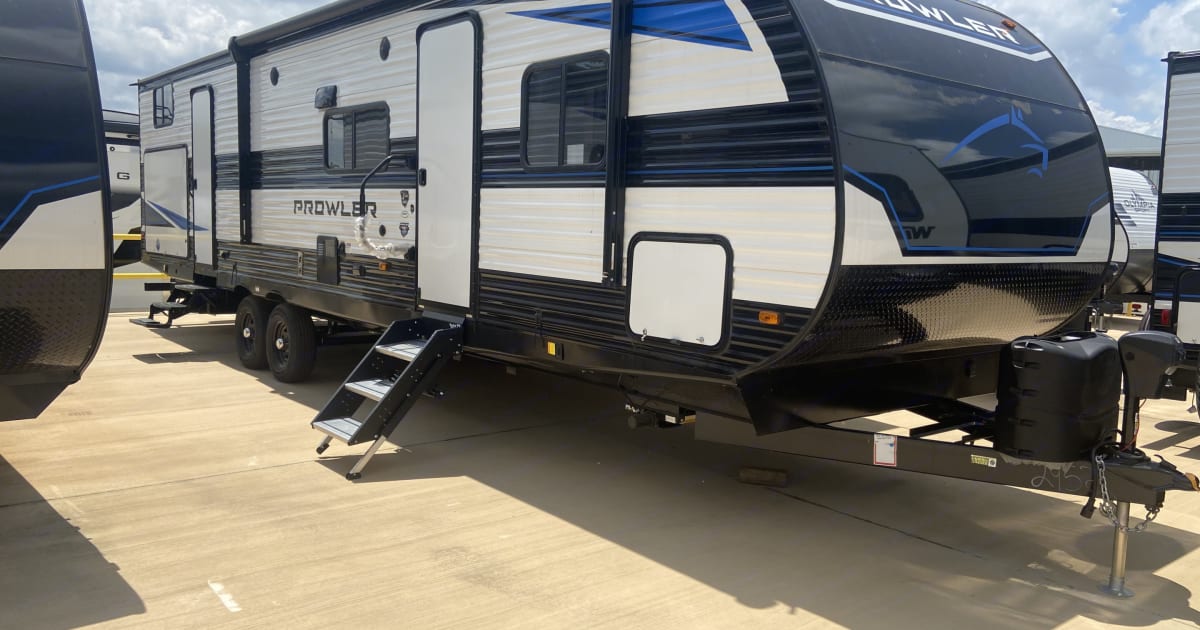 2022 PROWLER 320BH Travel trailer Rental in Bandera, TX Outdoorsy