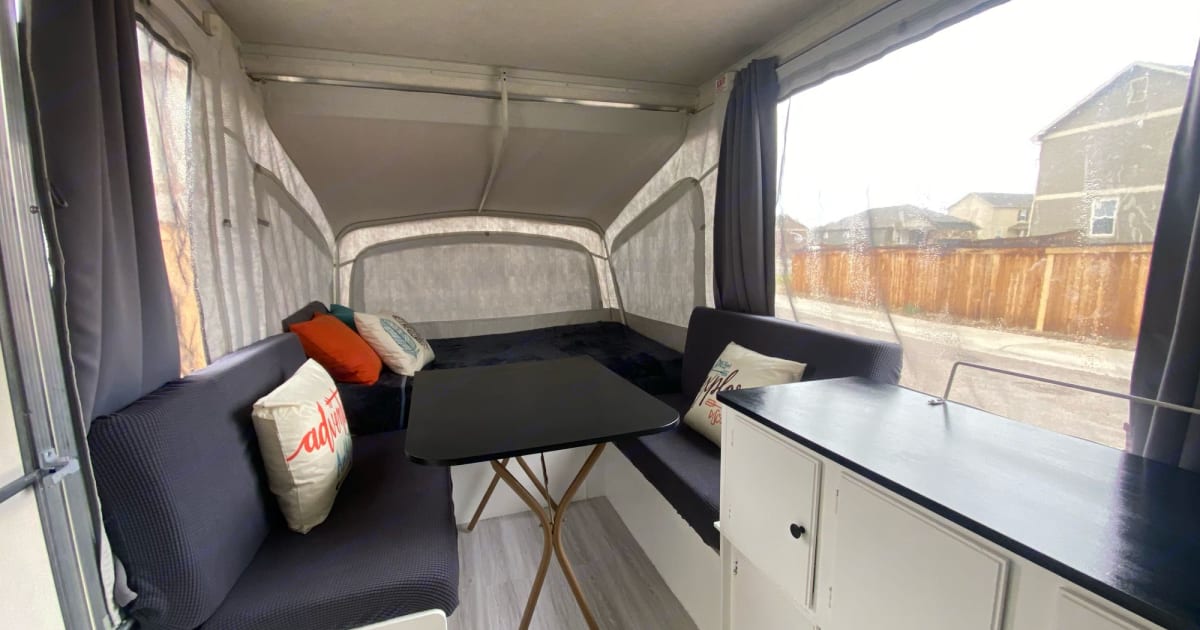 1994 Coleman Destiny Cedar Folding trailer Rental in Thornton, CO ...