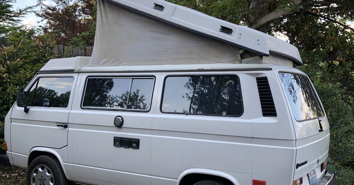 1987 Westfalia T3 Westfalia Camper van Rental in Deer Harbor, WA