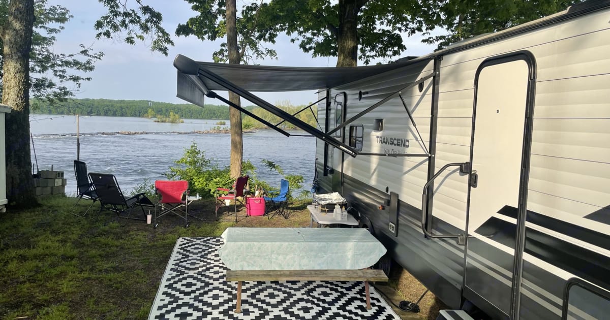 2021 Grand Design Transcend 265bh Travel trailer Rental in Hershey, PA