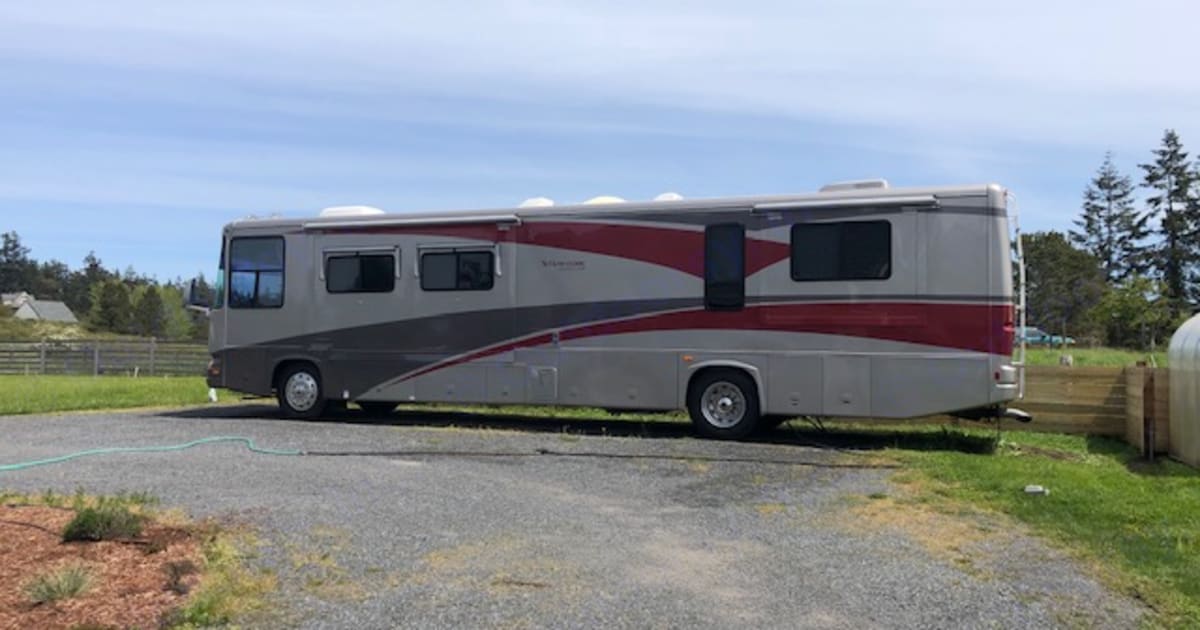 2004 Gulf Stream Scenic Cruiser Class A Rental in Anacortes, WA Outdoorsy