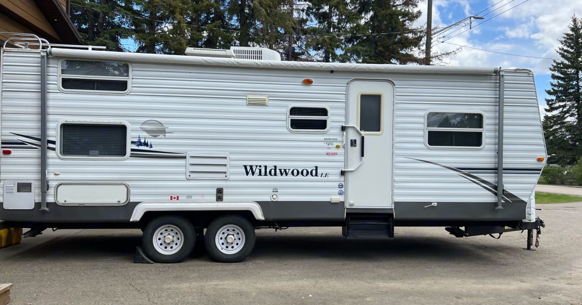 Forest River Wildwood Le Travel Trailer