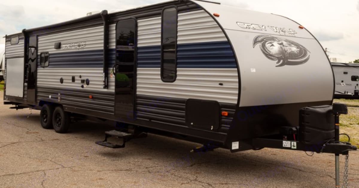 2022 Forest River Cherokee Grey Wolf Travel trailer Rental in Omaha, NE