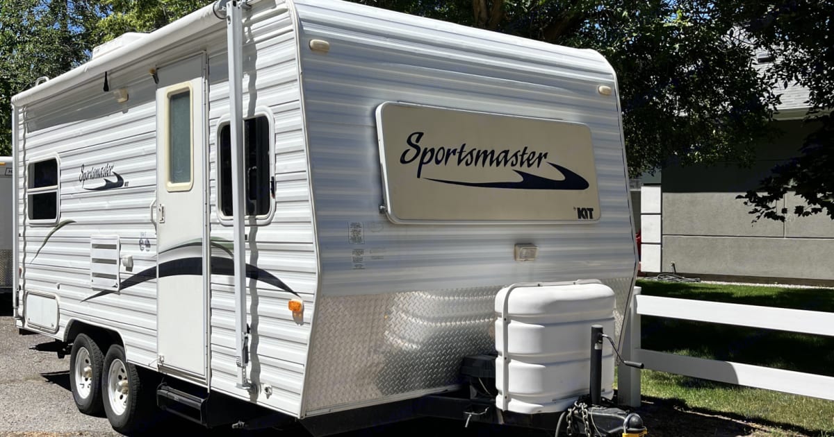 Kitm 2004 KITM SPO Travel trailer Rental in Logan, UT | Outdoorsy