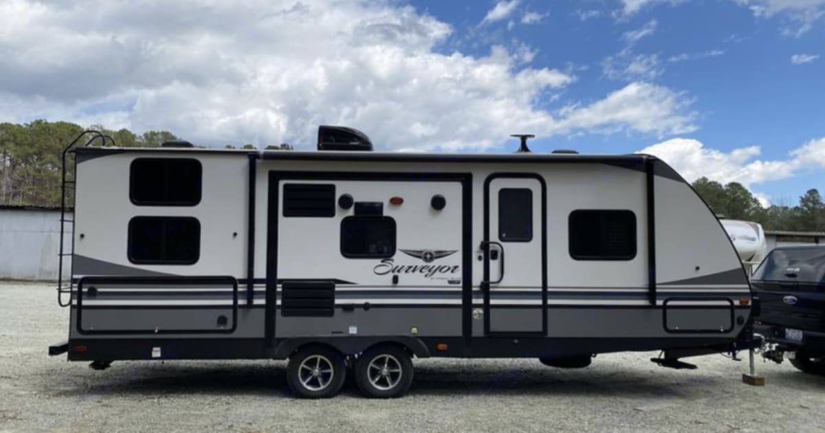 2018 Forest River Surveyor Travel trailer Rental in Wake Forest, NC