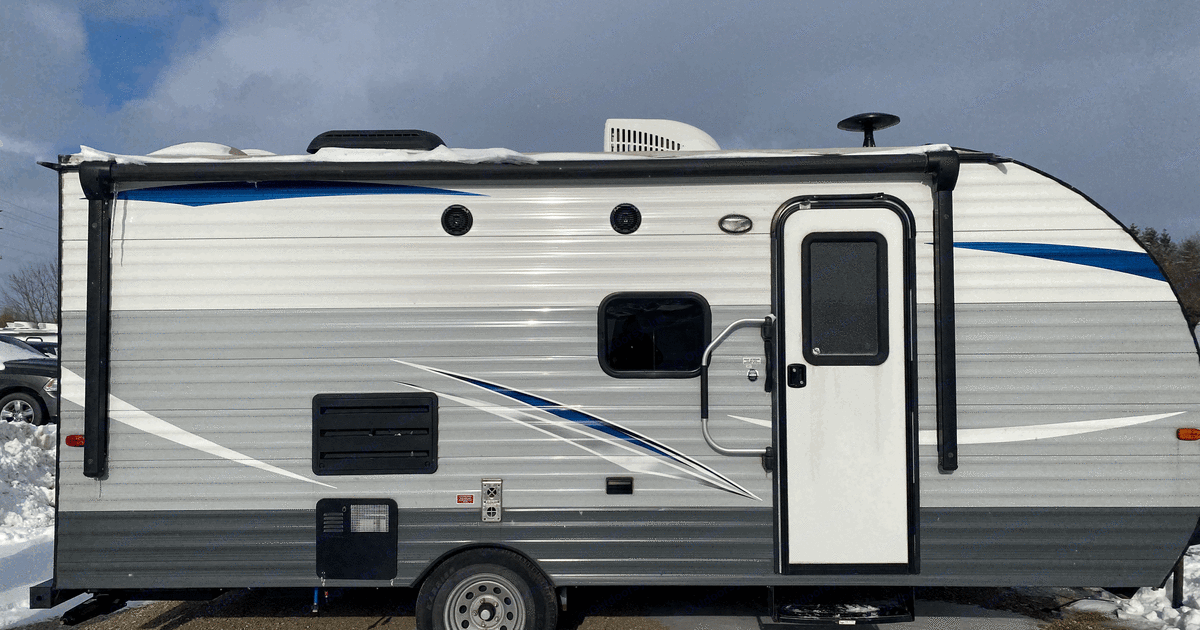 2018 Gulf Stream Kingsport Super Lite Travel trailer Rental in Fergus