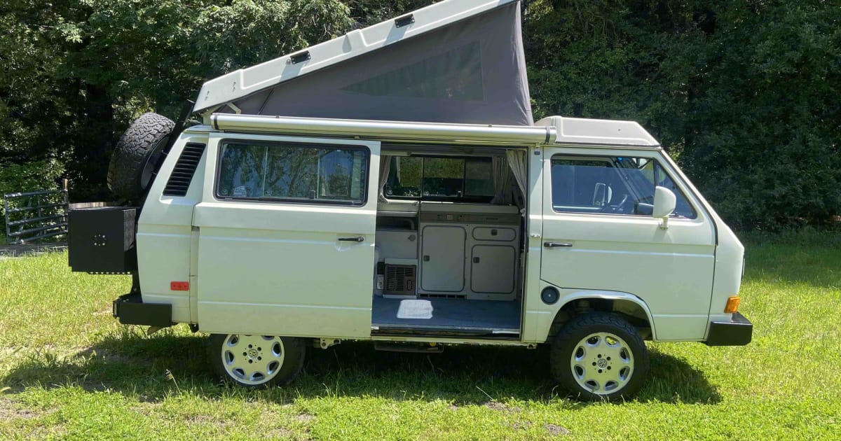 1990 Volkswagen Westfalia Camper van Rental in Monterey, CA Outdoorsy