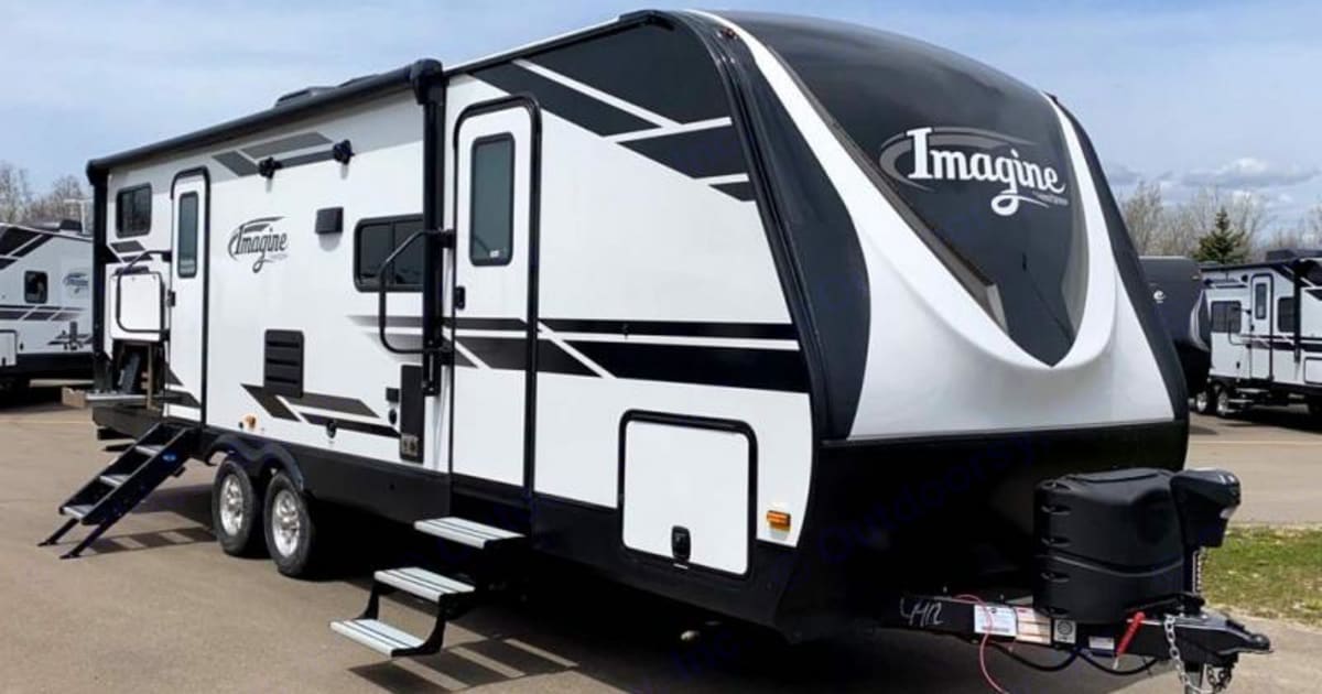 2021 Grand Design Imagine Travel trailer Rental in Clovis, CA Outdoorsy