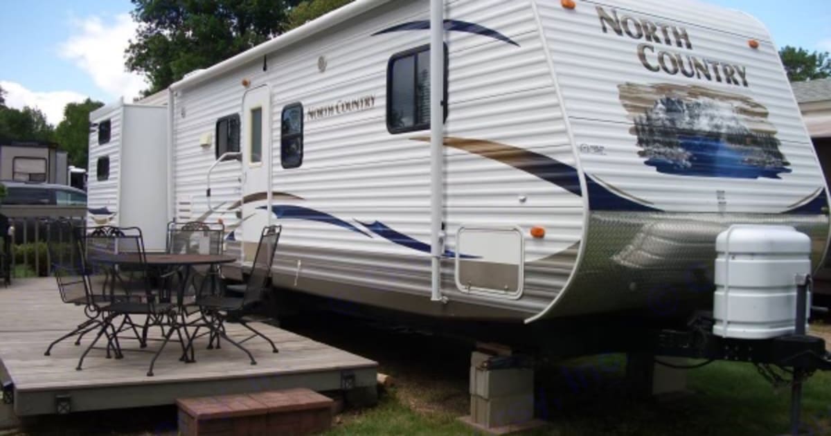 2011 Heartland RVs North Country Travel Trailer Rental in WI