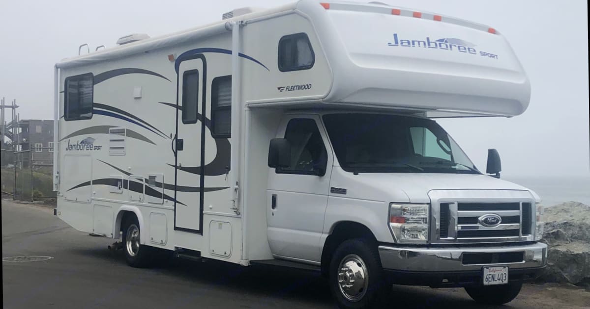 2010 Jamboree Jamboree Motorhome Class C Rental in concord, CA Outdoorsy