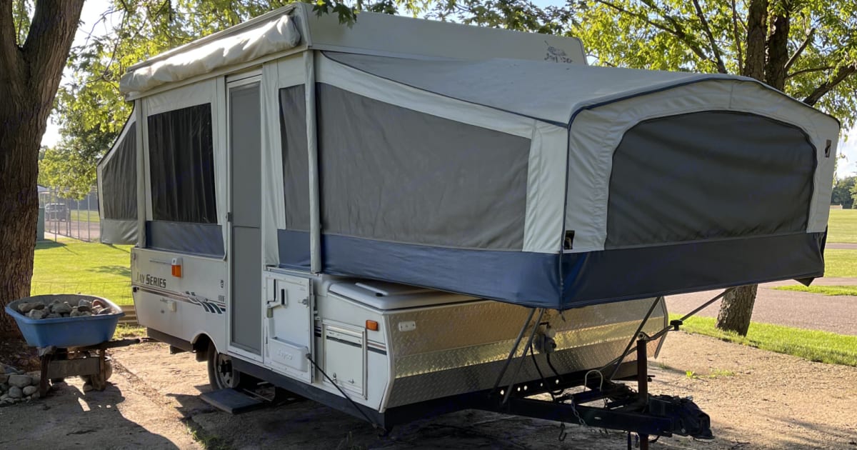 2007 Jayco Jay Folding trailer Rental in Fowlerville, MI Outdoorsy