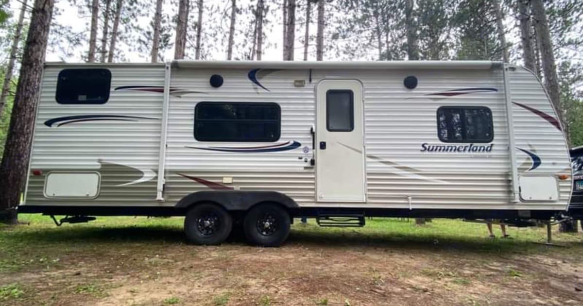 2015 Keystone Summerland Class A Rental in Rockton, IL Outdoorsy