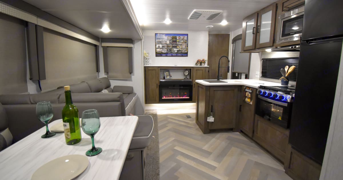 2020 Forest River Salem Travel trailer Rental in Baltimore, MD Outdoorsy