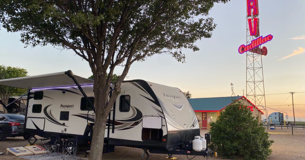 2018 Keystone RV Passport Ultra Lite Travel trailer Rental in Amarillo