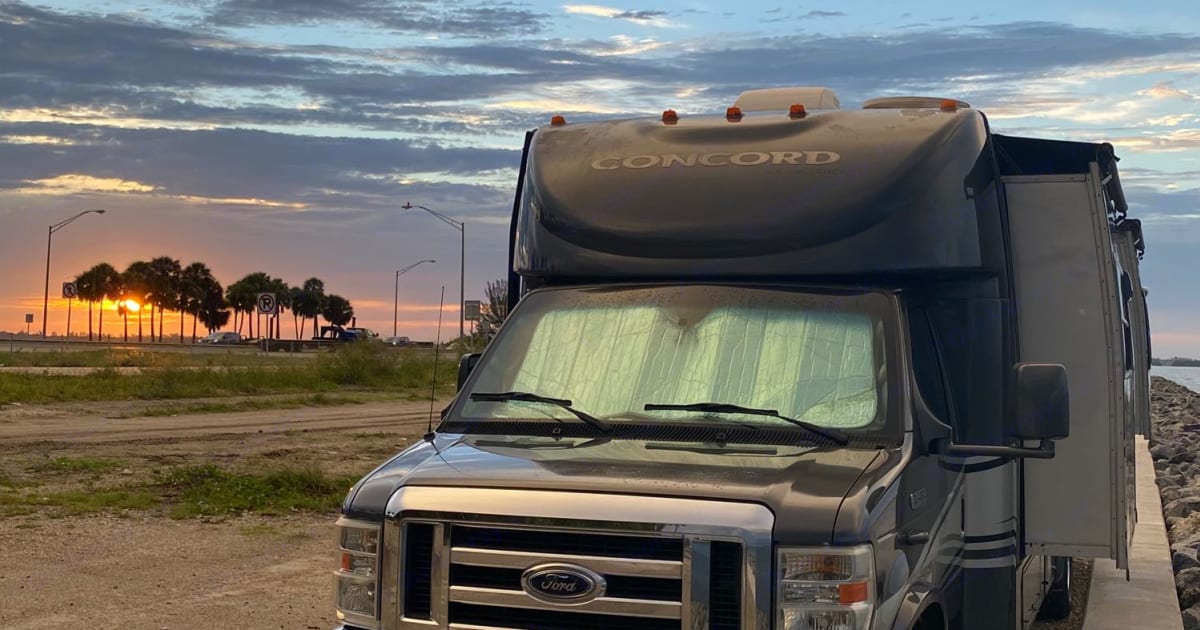 2009 Coachmen Concord Class C Rental in Seminole, FL Outdoorsy