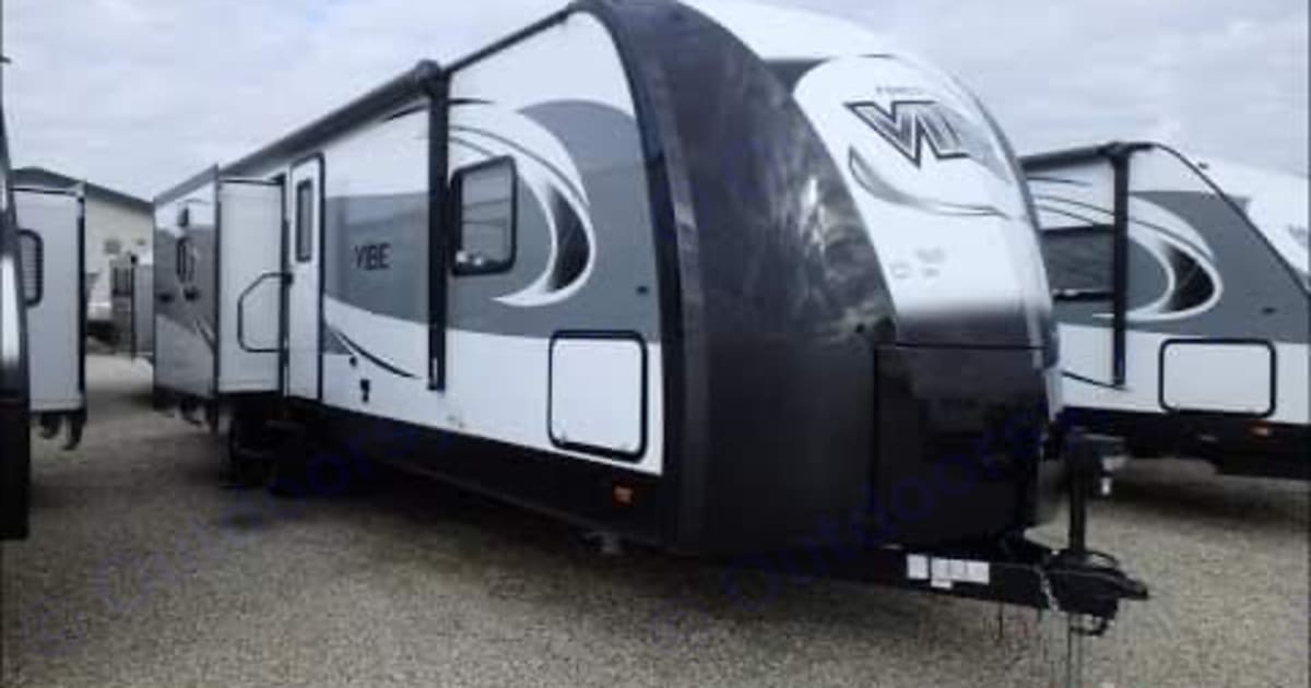 2017 Forest River Vibe Travel Trailer Rental in Bismarck, AR Outdoorsy