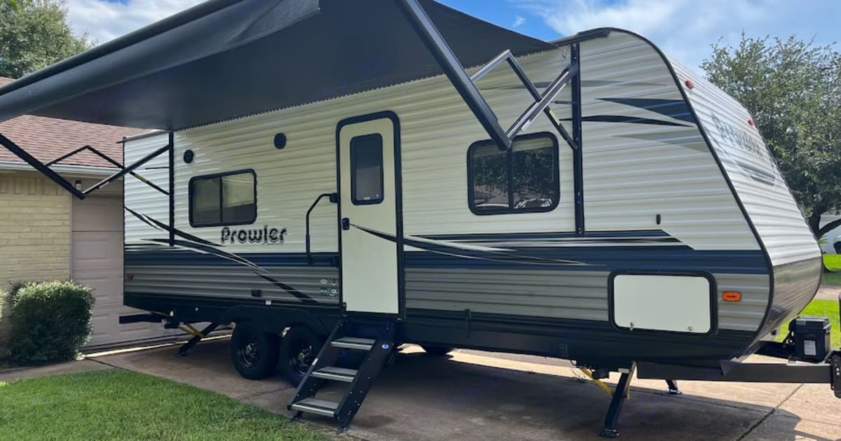 2020 Heartland RVs Prowler Travel trailer Rental in Pearland, TX