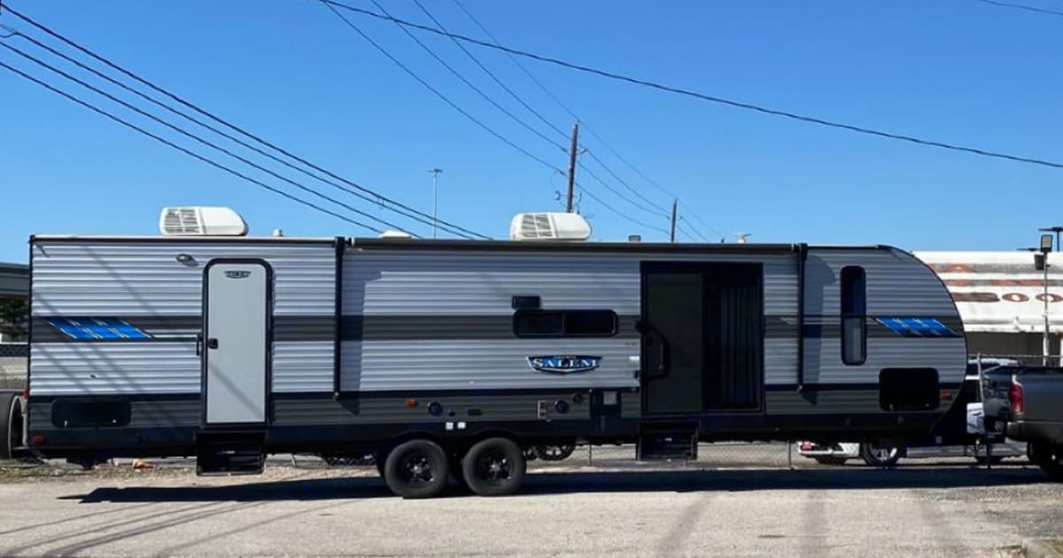 2021 Forest River Salem Travel trailer Rental in Willis, TX Outdoorsy