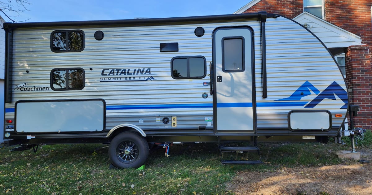 2022 Forest River Coachmen Catalina Summit Travel trailer Rental in
