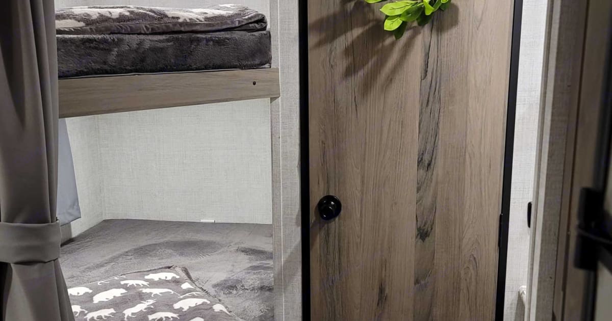 2021 Gulfstream Enlighten Travel trailer Rental in Buford, GA Outdoorsy