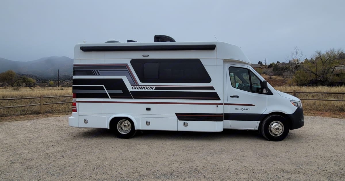2021 Chinook Summit Class B Rental in Colorado Springs, CO Outdoorsy