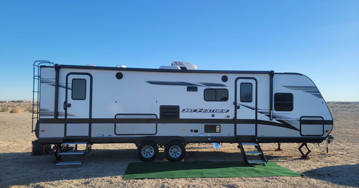 2022 Jayco Jay Feather Travel trailer Rental in Murrieta, CA Outdoorsy